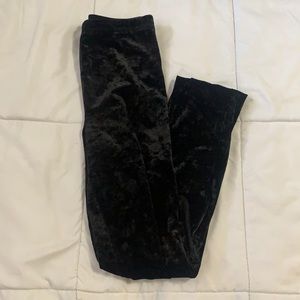 BLACK VELVET LEGGINGS